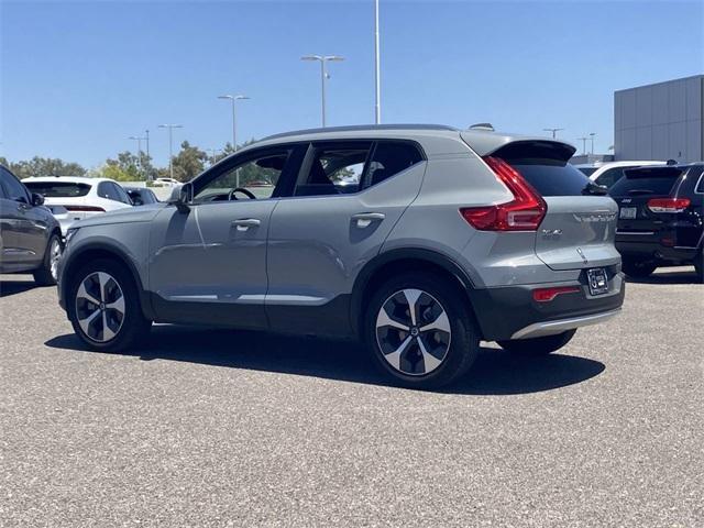 new 2025 Volvo XC40 car, priced at $45,465