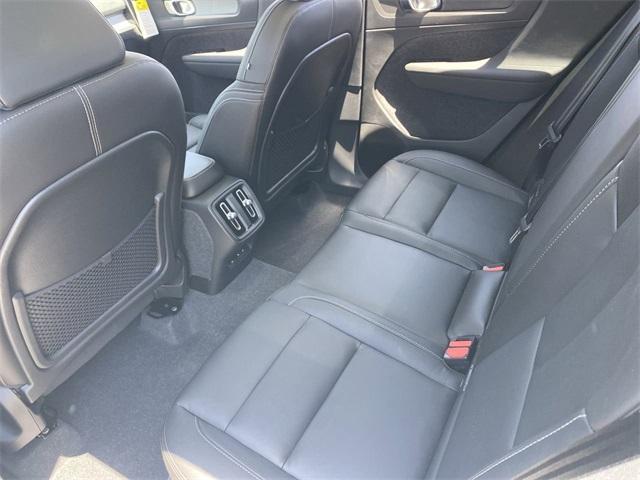 new 2024 Volvo XC40 car, priced at $47,420