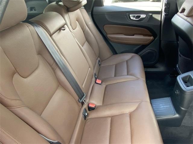 used 2023 Volvo XC60 Recharge Plug-In Hybrid car, priced at $35,999
