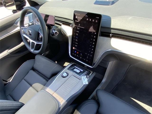 new 2025 Volvo EX90 car, priced at $93,840