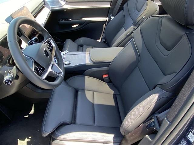 new 2025 Volvo EX90 car, priced at $93,840
