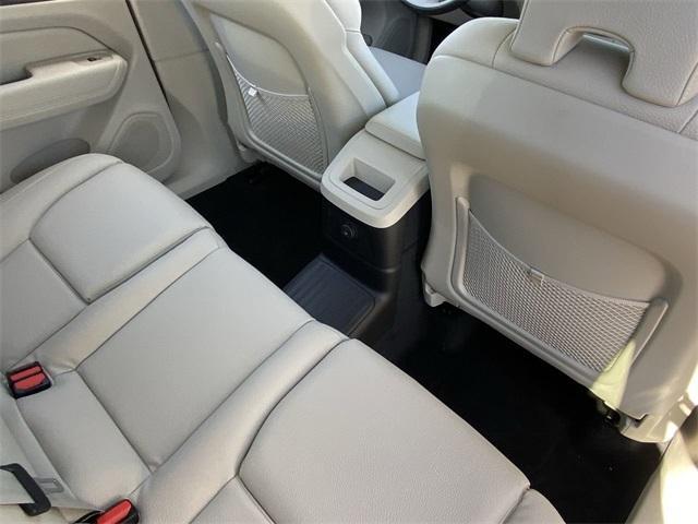 new 2025 Volvo XC60 Plug-In Hybrid car, priced at $67,425