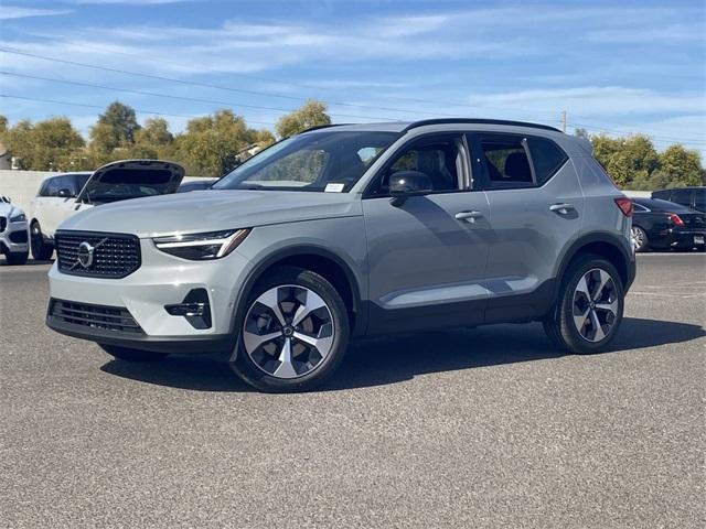 new 2025 Volvo XC40 car, priced at $48,335