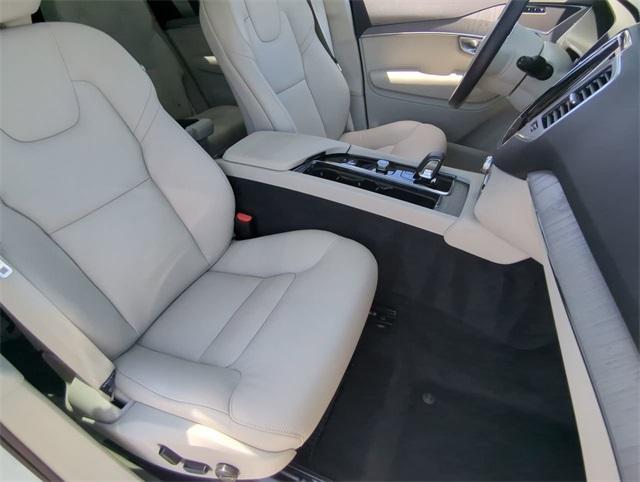 new 2025 Volvo XC90 car, priced at $63,595