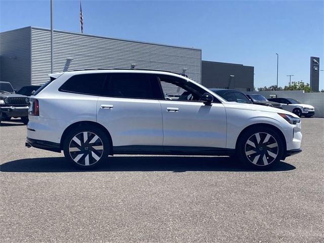 new 2025 Volvo EX90 car, priced at $88,560