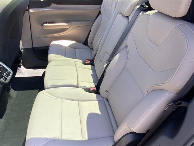 new 2025 Volvo EX90 car, priced at $88,560