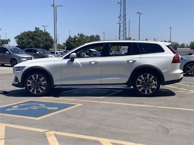 new 2025 Volvo V60 Cross Country car, priced at $60,020