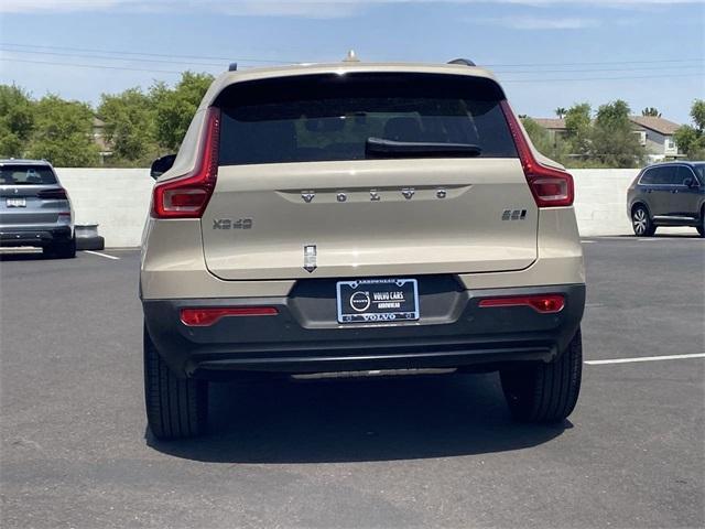 new 2025 Volvo XC40 car, priced at $46,795