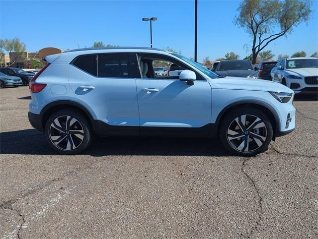 new 2025 Volvo XC40 car, priced at $52,460