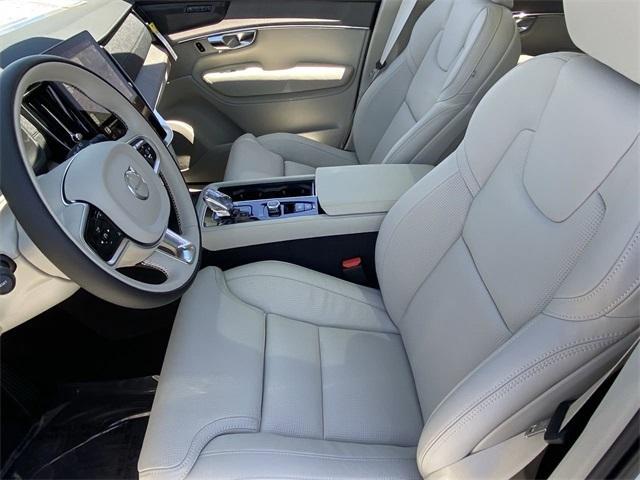 new 2025 Volvo XC90 Plug-In Hybrid car, priced at $82,405