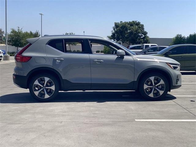new 2025 Volvo XC40 car, priced at $48,335
