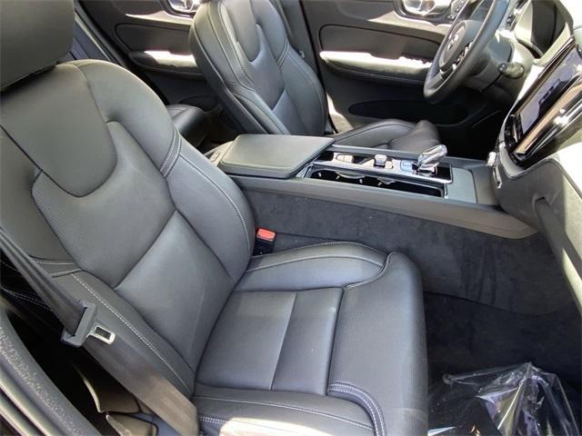 new 2025 Volvo XC60 Plug-In Hybrid car, priced at $71,485