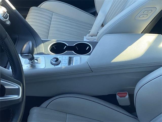 used 2022 Genesis G70 car