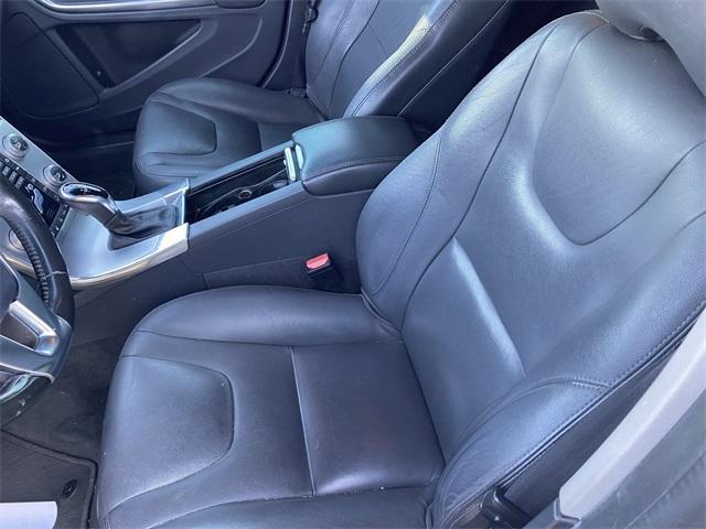 used 2018 Volvo V60 Cross Country car, priced at $15,999