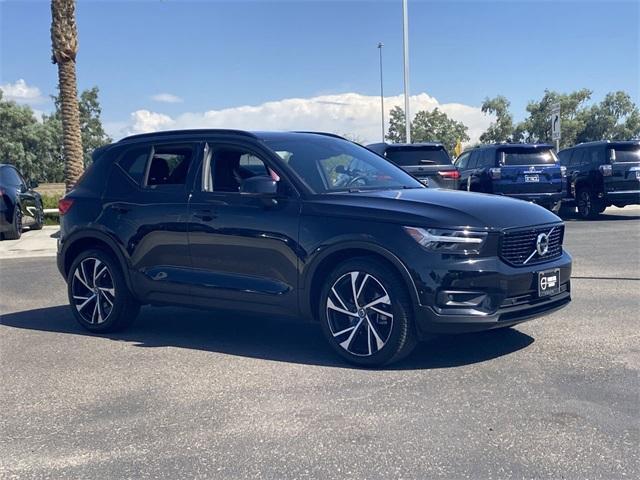 used 2022 Volvo XC40 car, priced at $28,999