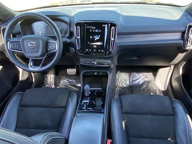 used 2022 Volvo XC40 car, priced at $28,999