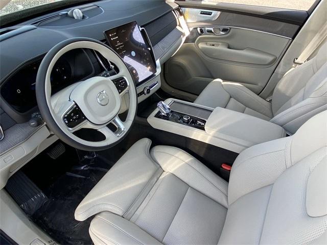 new 2025 Volvo XC90 car, priced at $79,345