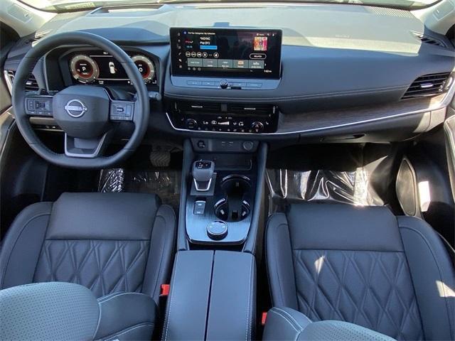 used 2025 Nissan Rogue car, priced at $35,999