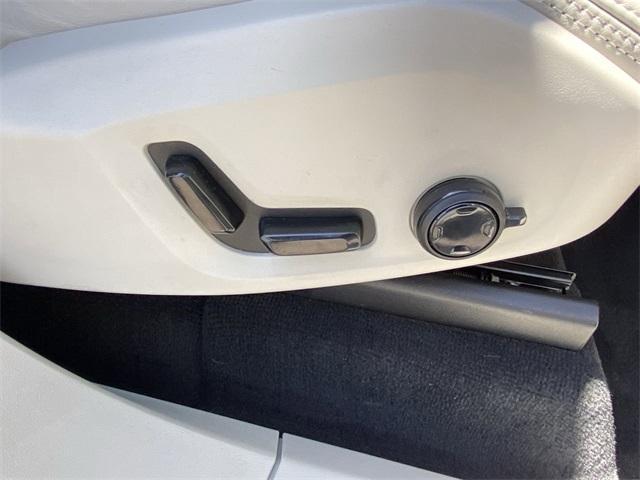 used 2022 Volvo XC90 car, priced at $38,599