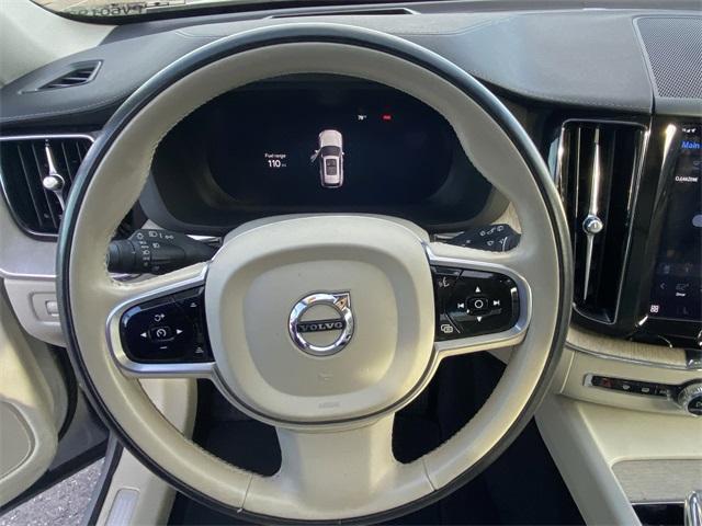 used 2022 Volvo XC60 car, priced at $31,999