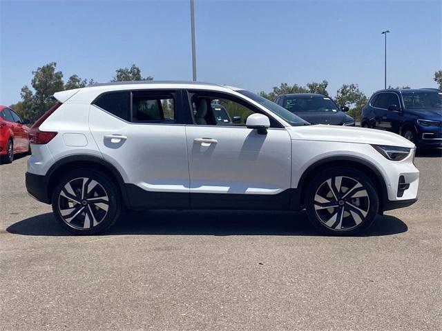 new 2025 Volvo XC40 car, priced at $50,825