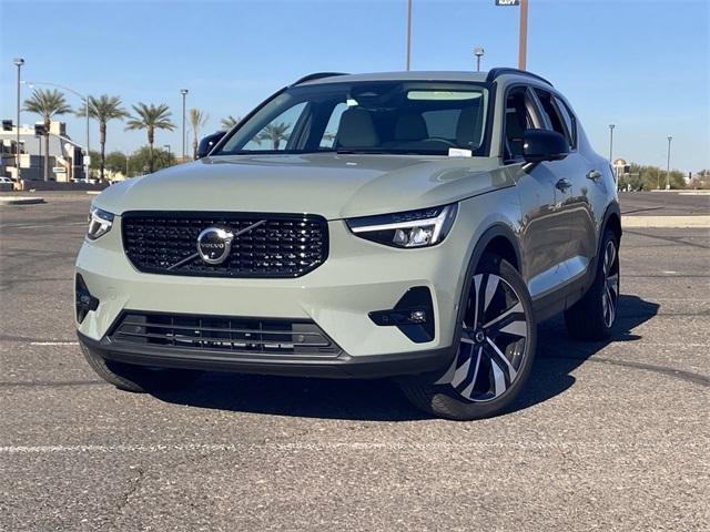 new 2025 Volvo XC40 car, priced at $48,820