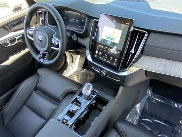new 2025 Volvo XC90 car, priced at $73,645