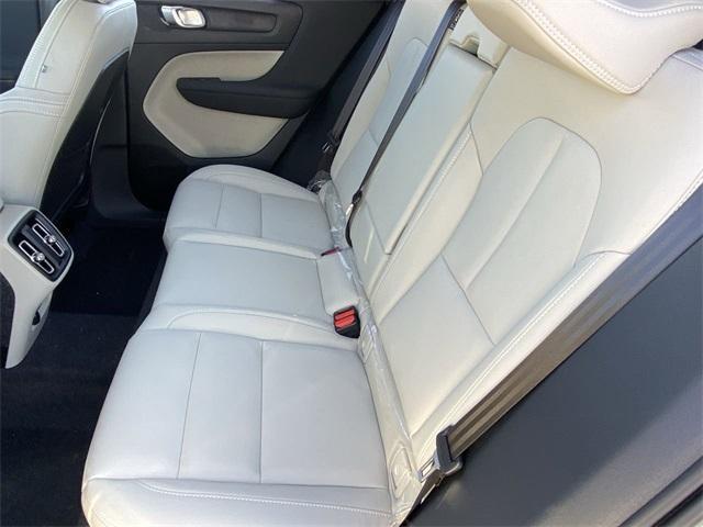 new 2025 Volvo XC40 car, priced at $48,315