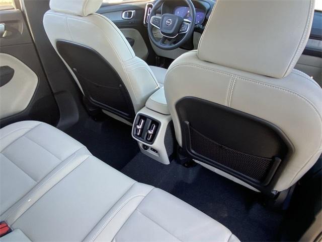 new 2025 Volvo XC40 car, priced at $48,315