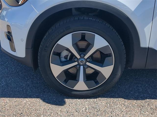 new 2025 Volvo XC40 car, priced at $48,335