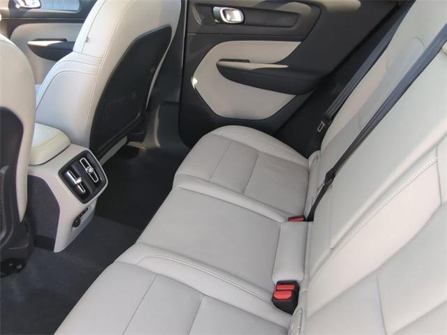 new 2025 Volvo XC40 car, priced at $48,335