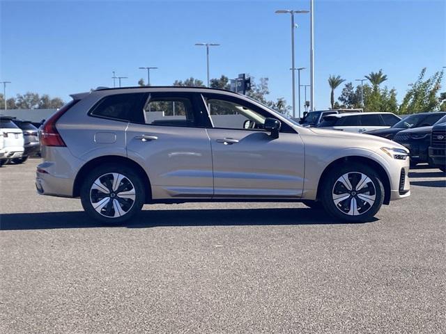 new 2025 Volvo XC60 Plug-In Hybrid car, priced at $62,075