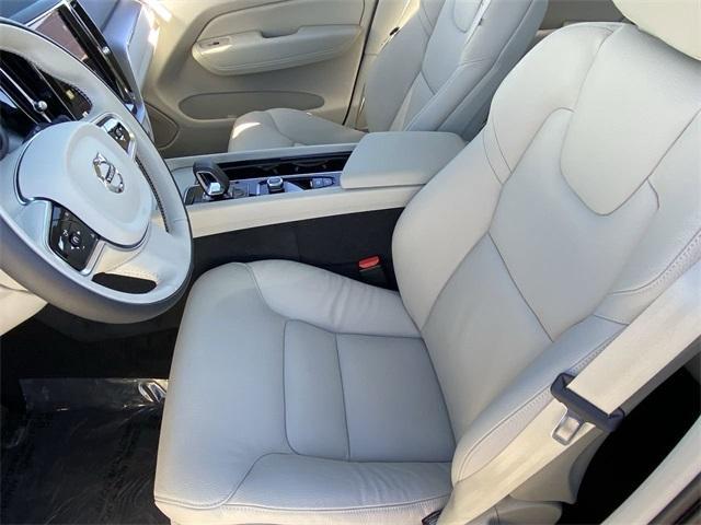 new 2025 Volvo XC60 Plug-In Hybrid car, priced at $62,075
