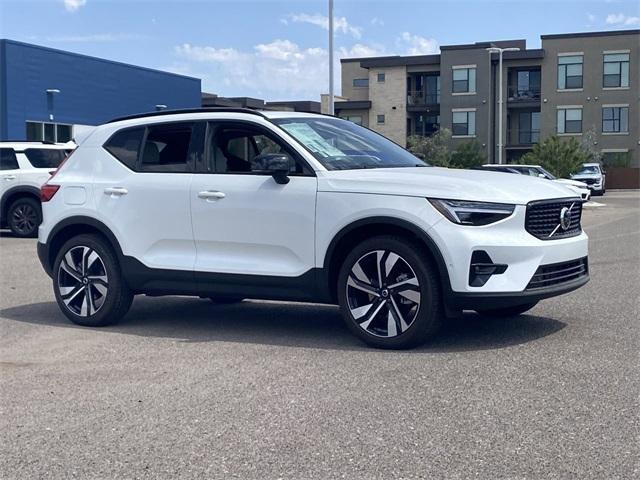 new 2024 Volvo XC40 car, priced at $49,410