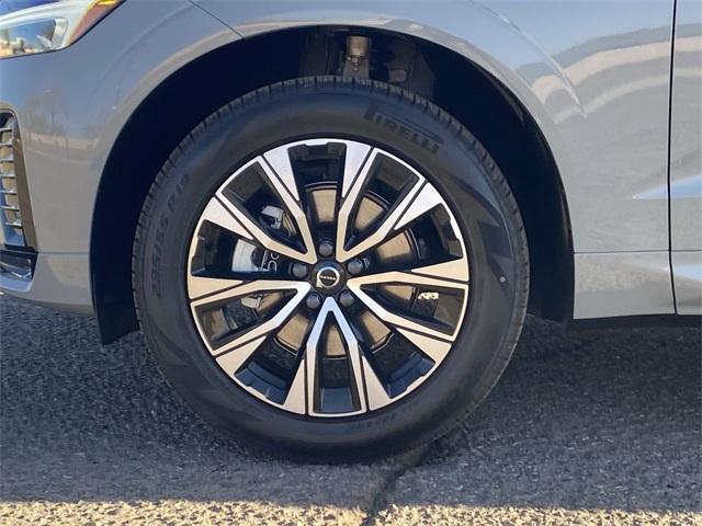 new 2025 Volvo XC60 car, priced at $49,145
