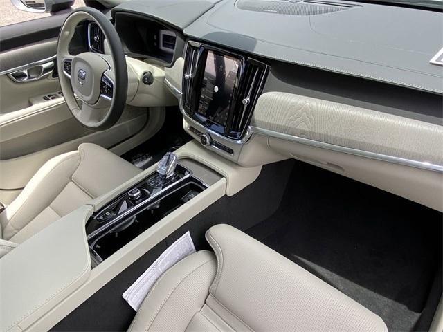 new 2025 Volvo V90 Cross Country car, priced at $69,080