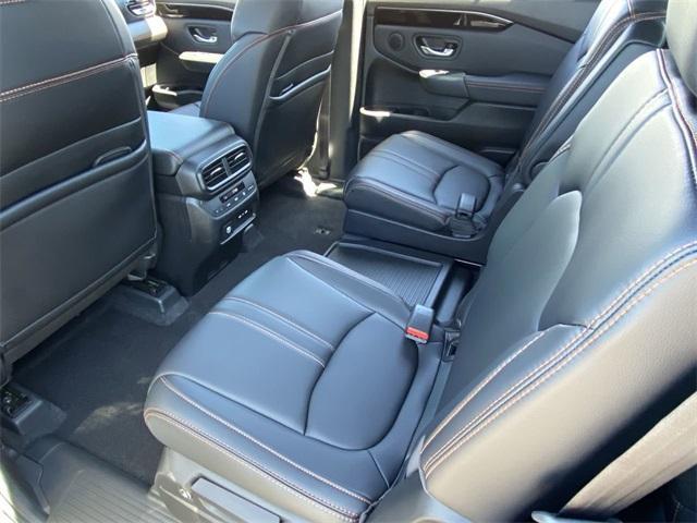 used 2024 Honda Pilot car, priced at $41,999