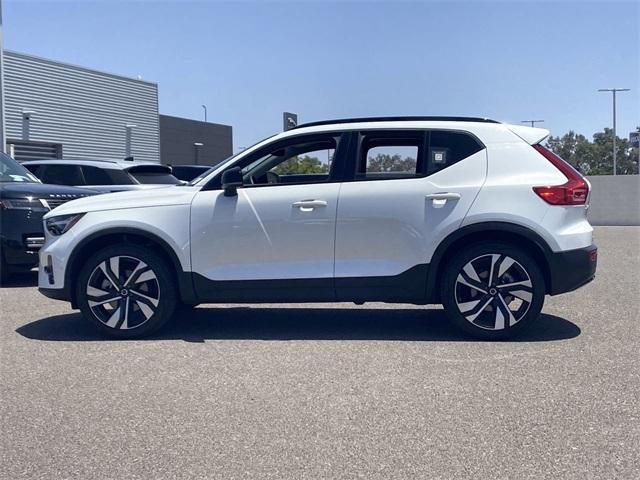 new 2024 Volvo XC40 car, priced at $47,420