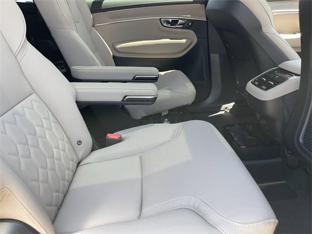 new 2025 Volvo XC90 car, priced at $66,445