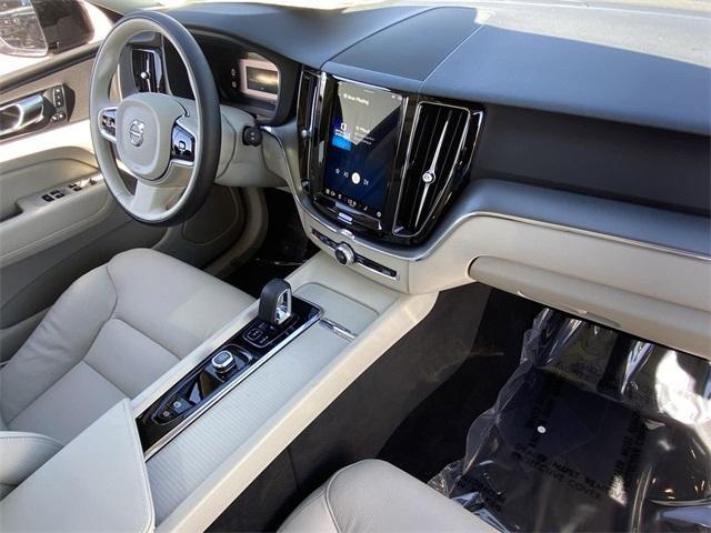 new 2025 Volvo XC60 car, priced at $51,535