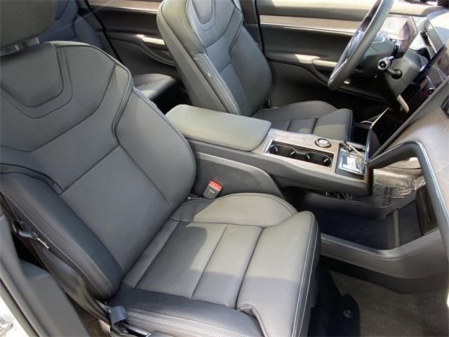 new 2025 Volvo EX90 car, priced at $94,935