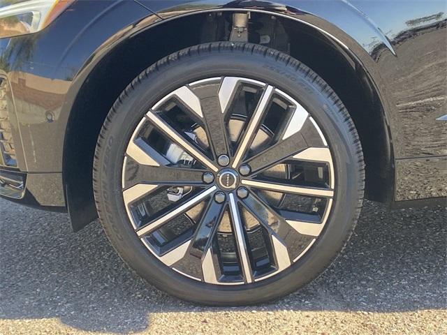 new 2026 Volvo XC60 car, priced at $63,935