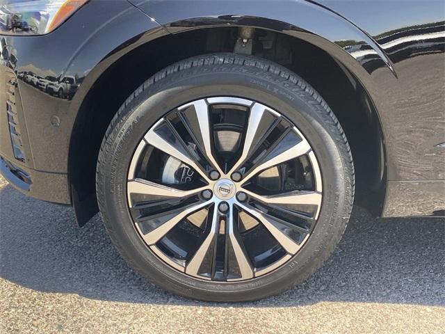 new 2025 Volvo XC60 car, priced at $56,550