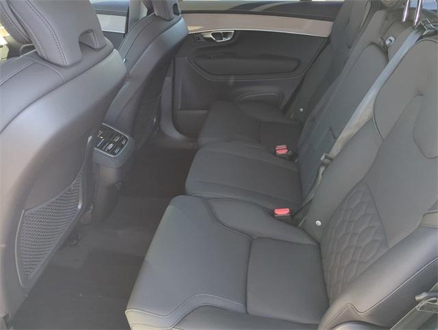 new 2025 Volvo XC90 car, priced at $61,045
