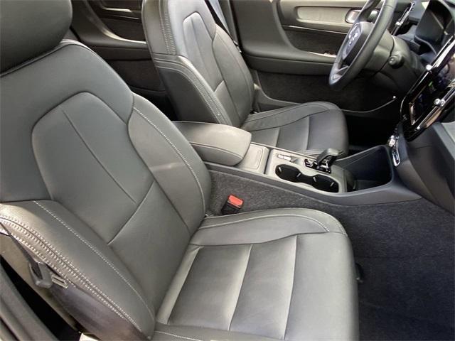 new 2025 Volvo XC40 car, priced at $46,485
