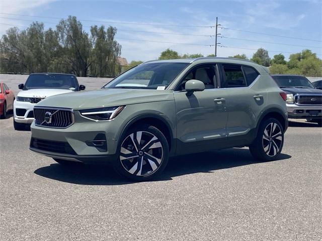 new 2025 Volvo XC40 car, priced at $51,145