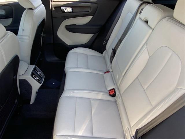 new 2024 Volvo XC40 car, priced at $49,005