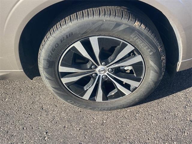 used 2025 Volvo XC60 car, priced at $38,999