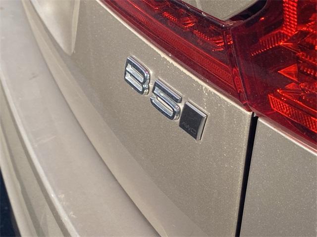 used 2025 Volvo XC60 car, priced at $38,999