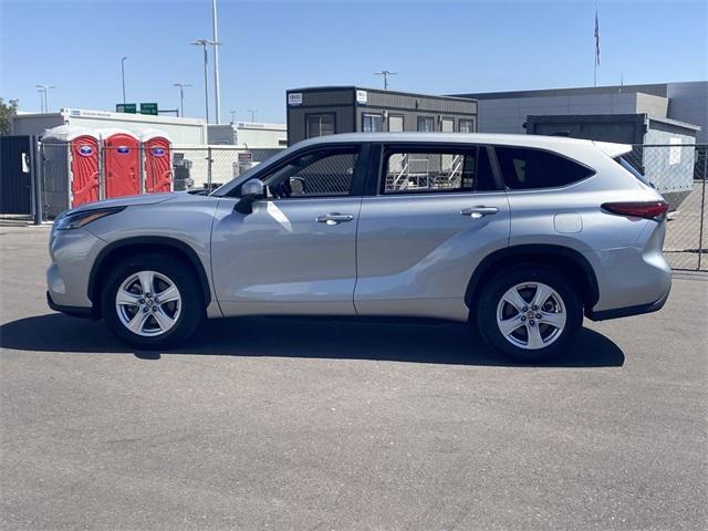 used 2023 Toyota Highlander car, priced at $30,545